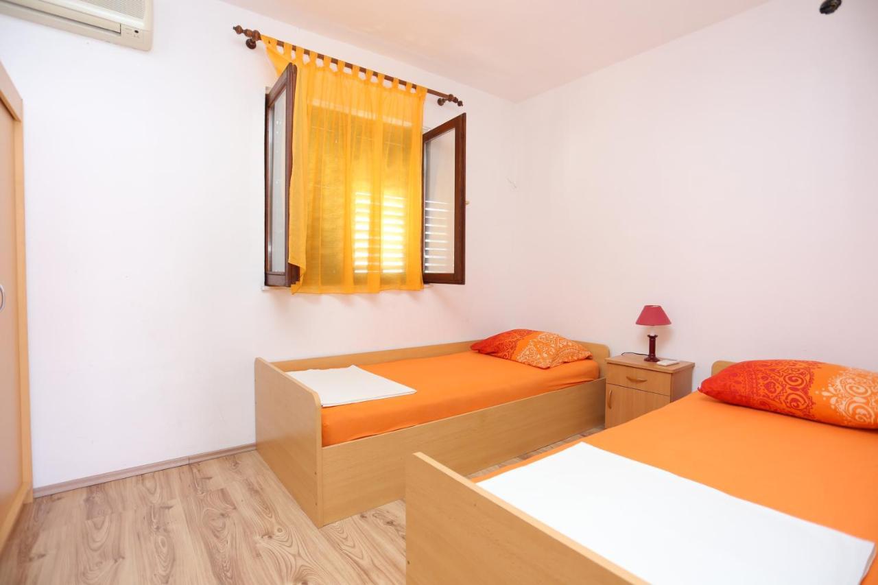Apartments By The Sea Slatine, Ciovo - 16131 Exterior photo
